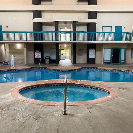 Motel 6 Savannah Ga Gateway & I95 Georgetown Екстериор снимка