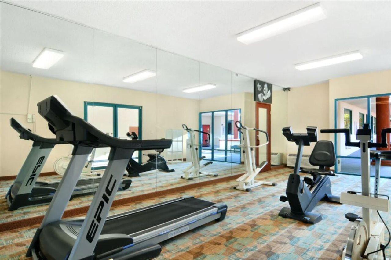 Motel 6 Savannah Ga Gateway & I95 Georgetown Екстериор снимка