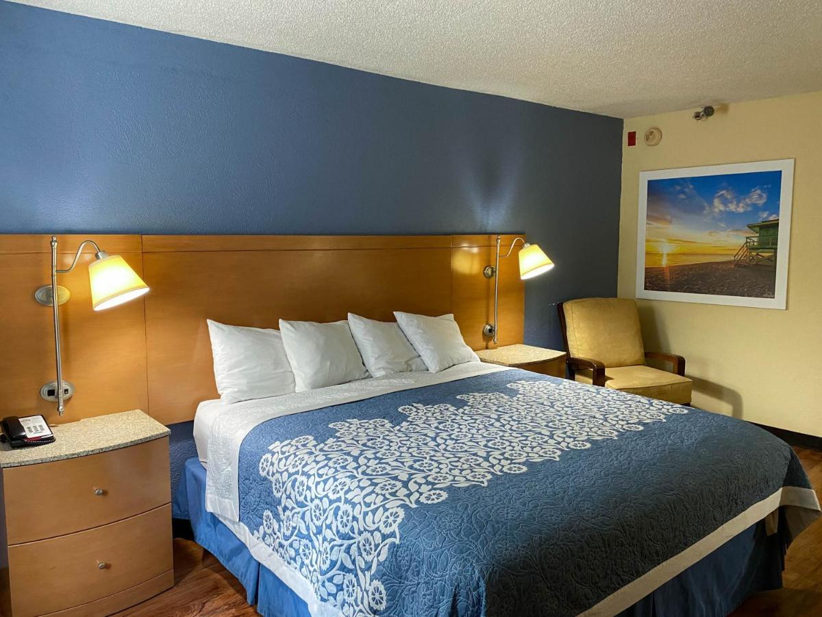 Motel 6 Savannah Ga Gateway & I95 Georgetown Екстериор снимка