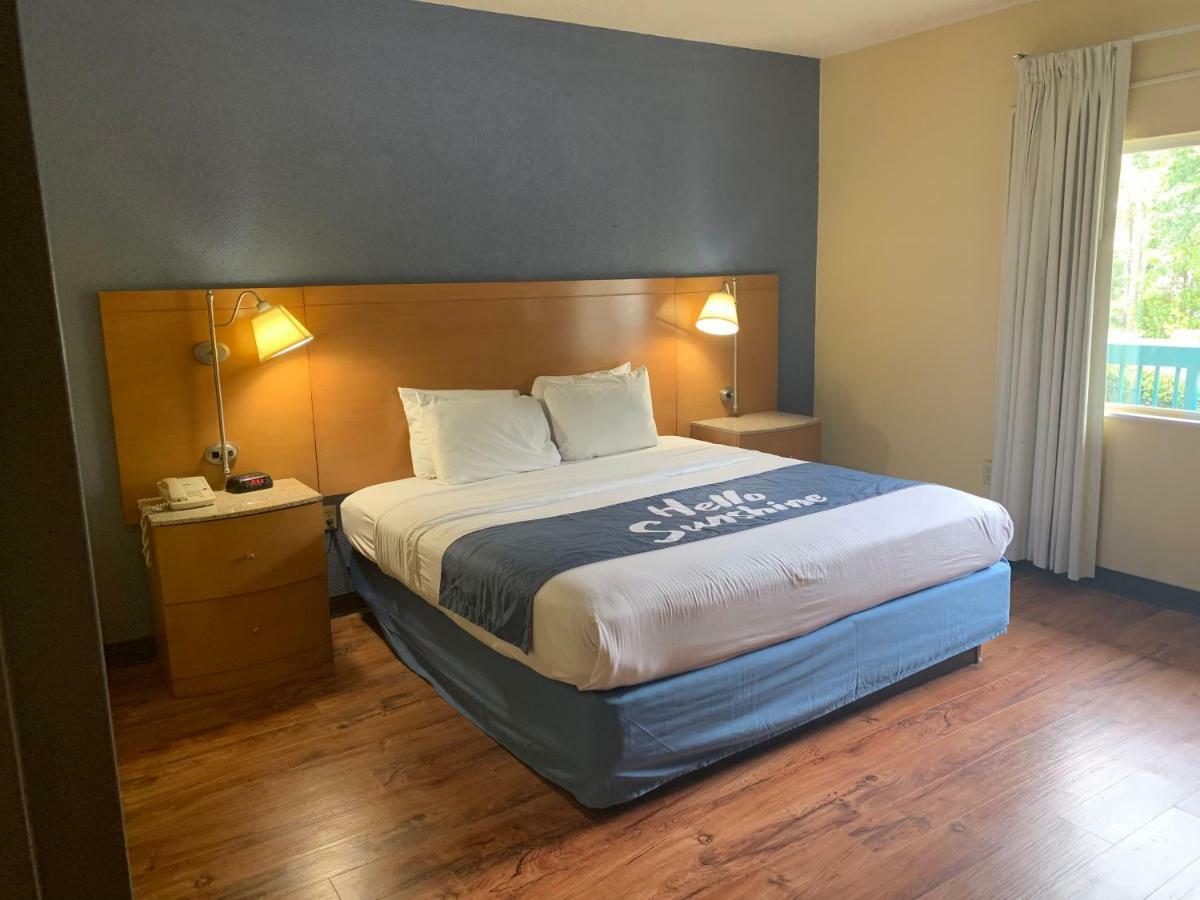 Motel 6 Savannah Ga Gateway & I95 Georgetown Екстериор снимка