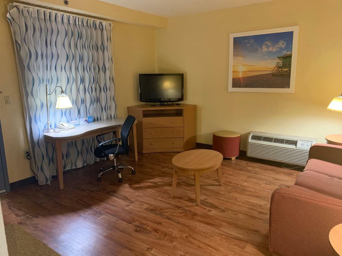 Motel 6 Savannah Ga Gateway & I95 Georgetown Екстериор снимка