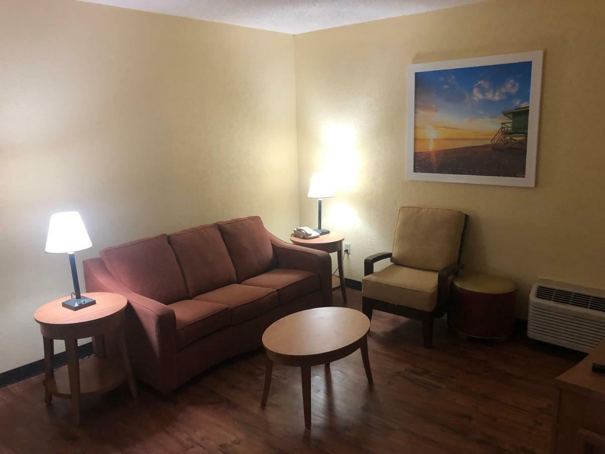Motel 6 Savannah Ga Gateway & I95 Georgetown Екстериор снимка